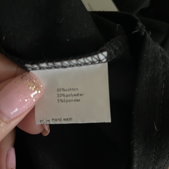 NWT black dress size medium with buttons - Picture 6 of 7